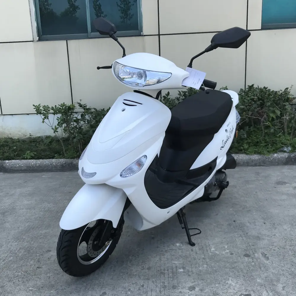 الكلاسيكية نموذج دراجات رجل بالغاز 50cc ميني 4 السكتة الدماغية قوية سكوتر الغاز البنزين دراجة نارية للبيع