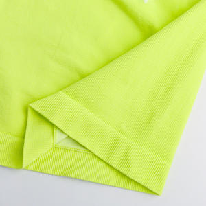 เสื้อกีฬากลางแจ้งเสื้อทีเชิ้ตผู้ชายผู้หญิงเสื้อรัดรูปแขนสั้นผ้าไนลอนสีพื้น4WD140สำหรับใส่วิ่งฟิตเนส - Product Image 4