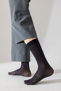 <span class=keywords><strong>Calze</strong></span> da <span class=keywords><strong>Uomo</strong></span> in Nylon Trasparente a Righe Sottili, <span class=keywords><strong>Calze</strong></span> Eleganti al Ginocchio per Completi - Product Image 4