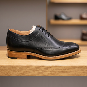 Hot Selling Best Selling 2025 Designer Men's Genuine Leather Pointed Autumn Loafers Lace-Up Closure <b>Waterproof</b> Breathable - Product Image 3
