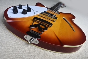 Chitarra Elettrica Flyoung per Mancini, Semi-Hollow, Corpo in Acero, 12 Corde, Colore Sunburst, Produzione di Fabbrica - Product Image 4