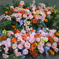 Arrangement de fleurs en soie rose clair avec feuilles vertes, décoration de table de mariage, centre de table floral pour la fête nuptiale