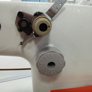 Máquina <span class=keywords><strong>de</strong></span> <span class=keywords><strong>Coser</strong></span> Industrial Computarizada, Máquina <span class=keywords><strong>de</strong></span> <span class=keywords><strong>Coser</strong></span> <span class=keywords><strong>de</strong></span> Cadena para Jeans con Mesa y Motor en <span class=keywords><strong>Venta</strong></span> RN-8800D - Product Image 4