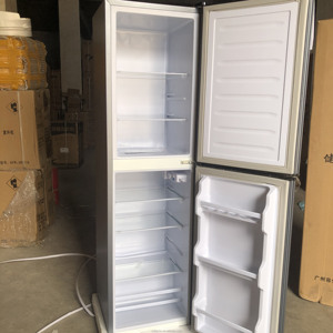 Réfrigérateur moderne à trois portes en acier inoxydable de 206 litres, congélateur supérieur, idéal pour la maison, l'extérieur et l'hôtellerie – Meilleure vente - Product Image 6