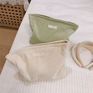 Sac de voyage pour maquillage, trousse de toilette, pochette cosmétique, fabriqué en usine BSCI - Product Image 2