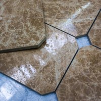 Machine à découper les carreaux humides avec table coulissante pour carreaux en porcelaine émaillée