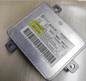 Unità di Controllo Ballast per Fari Xenon HID D3S 8K0941597 per VW <span class=keywords><strong>Passat</strong></span> Tiguan Golf <span class=keywords><strong>Audi</strong></span> A1 A2 A3 A4 A5 <span class=keywords><strong>A6</strong></span> - Product Image 2