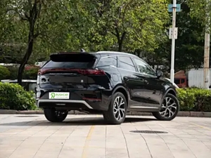 Meilleure vente BYD New Energy Tang EV SUV véhicule voiture d'<span class=keywords><strong>occasion</strong></span> 730KM gamme FWD direction gauche R20 pneu REEV cuir Carro avec <span class=keywords><strong>7</strong></span> sièges - Product Image 2