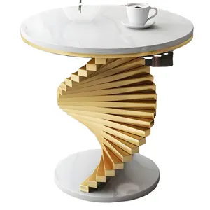 Mobili per la casa di lusso Tavolino in oro per il piccolo spazio sul soggiorno e balcone con staffa in metallo dorato e tavolo in marmo