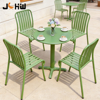 Ensemble de tables d'extérieur modernes en aluminium multicolores, personnalisables, résistantes à la rouille, empilables, pour hôtels, villas, restaurants, meubles de patio