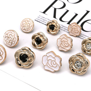 Botón antideslizante de fábrica al por mayor, abrigo sin costuras, suéter, botón decorativo desmontable, cuello fijo, 2025 - Product Image 3