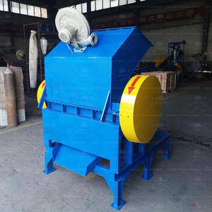 Déchiqueteuse et granuleuse de pneus usagés à haut rendement avec commande PLC, moteur 22 kW, niveau de sécurité élevé pour le recyclage du caoutchouc - Product Image 5