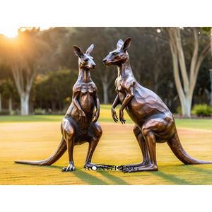 Khuyến Mại Lớn <span class=keywords><strong>Kangaroo</strong></span> Bronze Điêu Khắc Cho Zoo Cuộc Sống Kích Thước <span class=keywords><strong>Brass</strong></span> <span class=keywords><strong>Kangaroo</strong></span> Tượng - Product Image 2