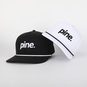 Hochwertige Großhandels-Baseballkappe mit 5 Panels aus Polyester, Besticktem Logo, Lasergeschnittenen Löchern, Wasserdicht, OEM <span class=keywords><strong>Golf</strong></span> Gorras - Product Image 1