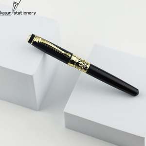 Stylo bille de luxe noir et or en métal - Design gravé complexe, stylo professionnel haut de gamme avec logo personnalisé pour cadeaux d'entreprise - Product Image 3