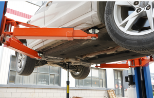 Pont élévateur de <span class=keywords><strong>garage</strong></span> 2 colonnes rouge et bleu personnalisé, capacité de levage 4000 kg, hauteur de levage 1,85 m, durable pour véhicules - Product Image 3