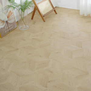 Parquet SPC 0,3 mm couche d'usure, système de pose clipsable, surface gaufrée, aspect chêne, composite pierre-plastique, pour hôtels et intérieurs - Product Image 2