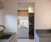 Meubles de buanderie modernes en placage de bois Vermonhouzz - Système de rangement haut de gamme pour buanderie avec finition résistante à l'eau