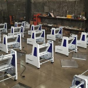 Nuova Macchina Commerciale per Tagliare il Pane con Funzione di Taglio Quadrato, 220V, per Farina e Acqua, per Produzione Panificaria - Product Image 4