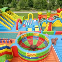 Nouveau château gonflable commercial en PVC aux couleurs vives, grand format, design indépendant, pour enfants