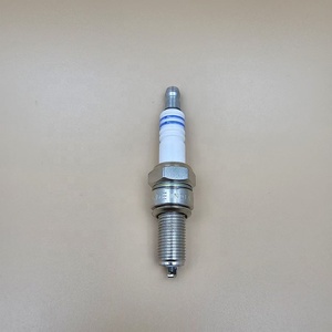 Bujías para Triciclos/Motocicletas Africanas de Tres Ruedas UR4DC R6 UR6DE, <span class=keywords><strong>Precio</strong></span> de Fábrica, Embalaje Original, Bujías para Motor - Product Image 4
