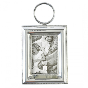 Cadres photo de table en aluminium au design élégant pour la décoration intérieure Cadres photo suspendus en métal pour les décorations de salon - Product Image 1