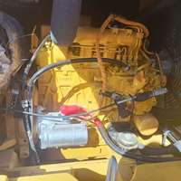 Digunakan untuk 465HD Mini Skid Steer Loader-Mesin Diesel Amerika 75KW Efisiensi Operasi Tinggi Kapasitas 3 Ton Pompa Gear PLC 4 Roda