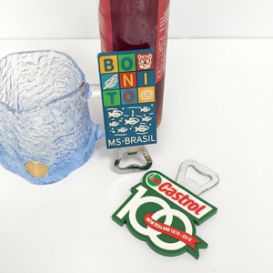 Abridor de Botellas de Cerveza de PVC Suave, Abridor Magnético Personalizado con Diseño Troquelado para Recuerdos de Viaje - Product Image 6