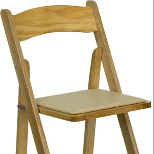 Cadeiras dobráveis de madeira natural, cadeiras com assento acolchoado