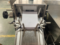 Machine d'emballage horizontale électrique automatique pour boîtes en carton, sachets, bouteilles, savon, préservatifs, onguents, brosses à dents, papier haute vitesse