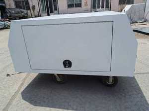 Accessoires de camion de boîtes à outils d'auvent de plateau d'Ute en aluminium blanc de 700mm - Product Image 2