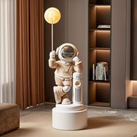 Résine créative faite à la main Art déco couloir d'astronaute écologique grands ornements au sol meuble TV vocal intelligent