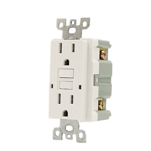<span class=keywords><strong>Prise</strong></span> de courant duplex 15A 125V GFCI avec plaque murale pour <span class=keywords><strong>Canada</strong></span> <span class=keywords><strong>USA</strong></span> - Product Image 1