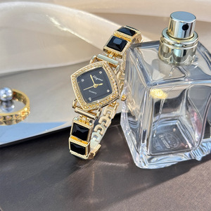 Nuevo Reloj de Pulsera de Cuarzo Retro con Diamantes, Pequeño y Elegante, Regalo de Joyería <span class=keywords><strong>para</strong></span> Mamá, Reloj de Cuarzo <span class=keywords><strong>para</strong></span> Niña JM009 - Product Image 4