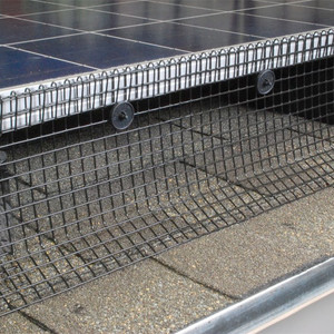 Tùy chỉnh màu đen PVC tráng dây sắt lưới chim Critter bảo vệ cho tấm pin mặt trời <span class=keywords><strong>1</strong></span>/<span class=keywords><strong>2</strong></span> "lỗ vuông dây vải cắt hàn - Product Image 4