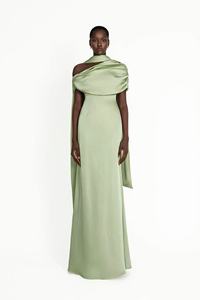Collezione <span class=keywords><strong>Invernale</strong></span> 2025: Abito Casual da Donna in Tessuto, Senza Maniche, Plissettato, Asimmetrico, Lunghezza a Terra, Design di Nicchia - Product Image 4