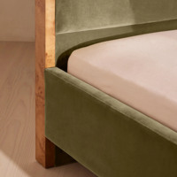 Lit capitonné en velours mousse italien, taille Queen, avec pieds en bois de ronce, tête de lit haute, ensemble de meubles de chambre pour maison, villa, loft