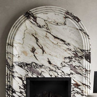 Cheminée intérieure de luxe personnalisée en pierre naturelle, entièrement sculptée en marbre Calacata