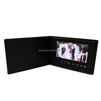 Brochure vidéo en cuir PU avec écran LCD Full HD 7 pouces personnalisée en gros Livre vidéo pour cadeau de mariage