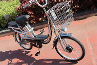 Vélo électrique V8 Pro 350W 500W 18 pouces avec pneus d'hiver, livraison, deux places, batterie au lithium 48V 60V avec pédales et panier