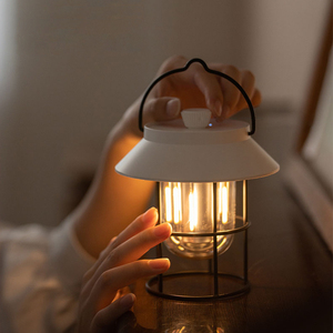 Lampes à kérosène portables vintage rétro pour le camping, lampes de camping multifonctionnelles - Product Image 1