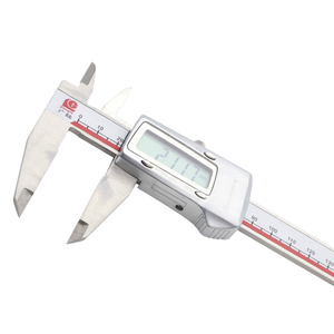 Calibrador <span class=keywords><strong>Vernier</strong></span> Original <span class=keywords><strong>Mitutoyo</strong></span> 150/200/300 mm de Acero Inoxidable con Precisión de +/-0.01 mm para Equipos de Laboratorio y Medición de Coordenadas - Product Image 1