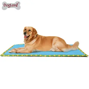 Memory foam soft washable cooling pad for pet dogs ,Special gel double experience cooling dog mat