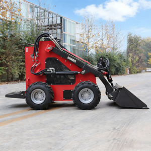 Mini-chargeuse compacte Soamte de 0,95 tonne certifiée EPA, 4 roues motrices, moteur diesel Kubota, moteur Huade, godet 4-en-1, pompe hydraulique - Product Image 1