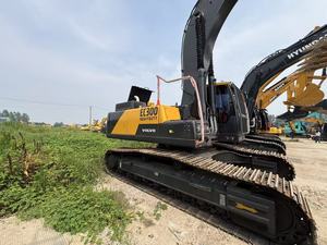 Excavatrice sur chenilles Volvo EC300 d'occasion, hydraulique, pour travaux de terrassement et de construction - Product Image 2