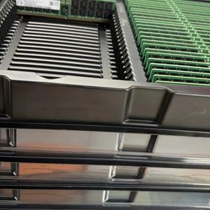 M393A2K40DB3-CWE 16GB <span class=keywords><strong>DDR4</strong></span> RAM 3200MHz máy chủ <span class=keywords><strong>DDR4</strong></span> RAM Bộ nhớ RDIMM ECC đăng ký máy chủ Memoria RAM <span class=keywords><strong>DDR4</strong></span> - Product Image 1