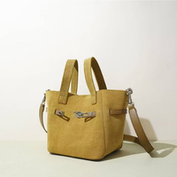 Sac à main bandoulière mini en cuir véritable pour femme avec fermeture ouverte et doublure en polyester, style tendance