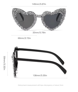 Gafas de Sol Retro 2025 con Marco de Perlas en Forma de Corazón, Gafas de Moda Rosadas para Mujer, Gafas de Sol Cat Eye para Hombre, Lentes de Playa con Protección UV400 - Product Image 4