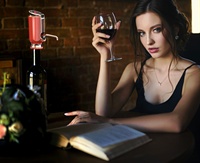 VENTE CHAUDE ÉLECTRONIQUE AÉRATEUR de VIN VERSEUR AVEC ÉCONOMISEUR de VIDE SORBO-9810