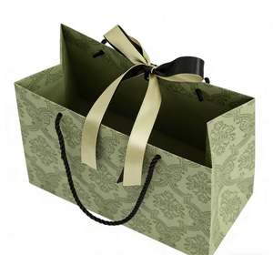 Bolsa de Papel Kraft Ecológica de Lujo Personalizada de Alta Gama, 25*12*20cm, para Ropa, Hecha a Mano - Product Image 4